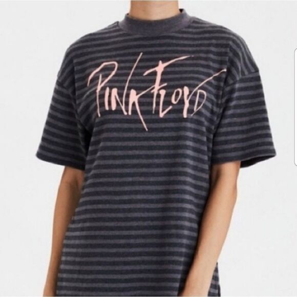 Pink Floyd The Wall Graphic T-shirt X-Small - Picture 1 of 7